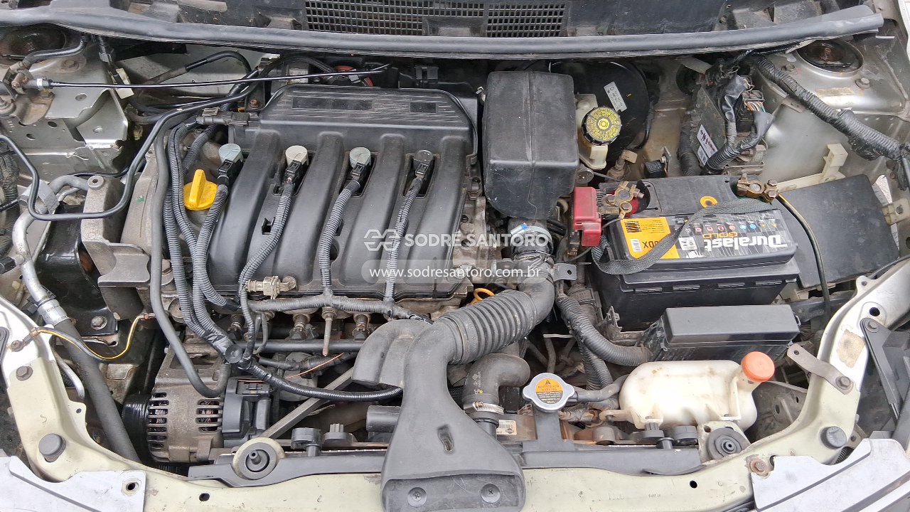 Nissan Livina 16 - 2011/2012 — foto 5 de 10