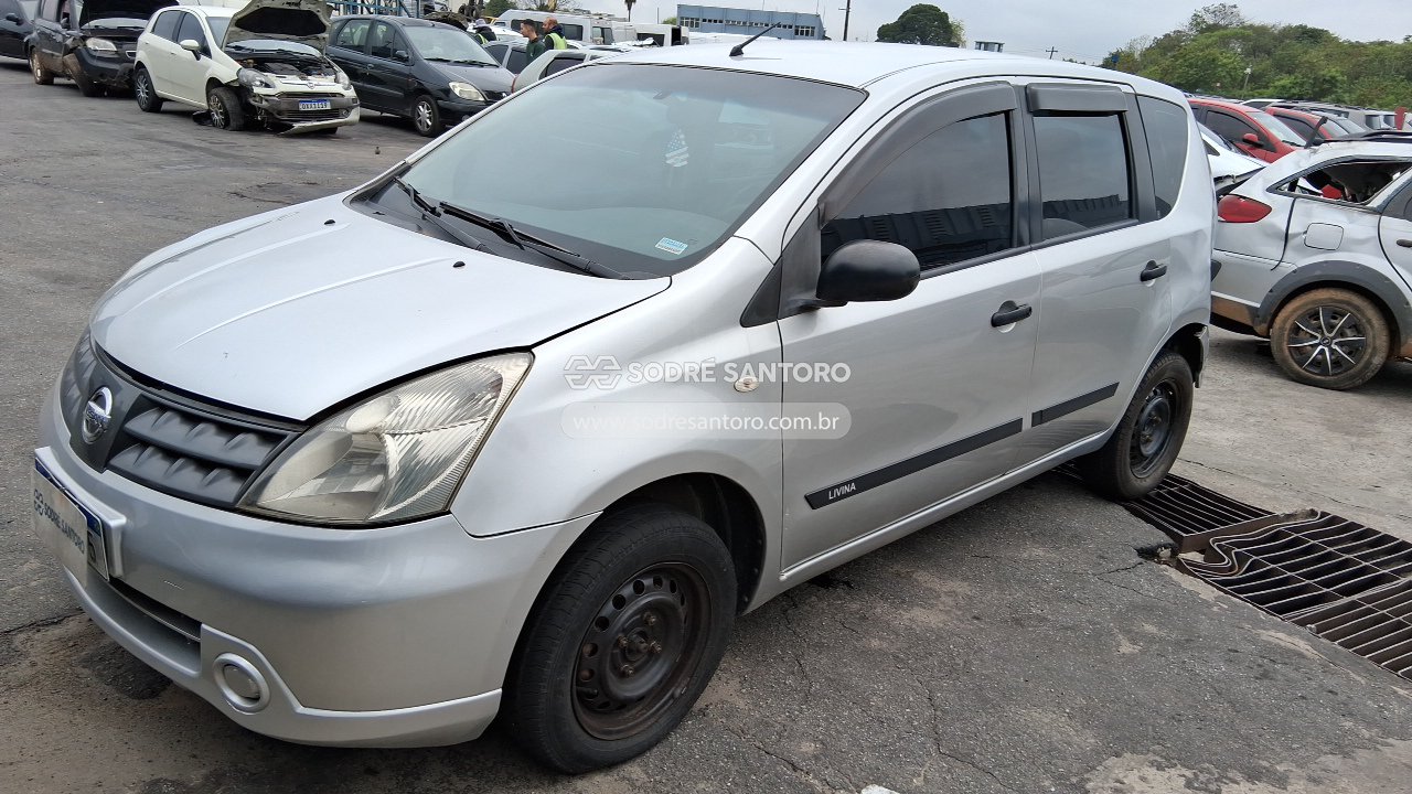 Nissan Livina 16 - 2011/2012 — foto 3 de 10