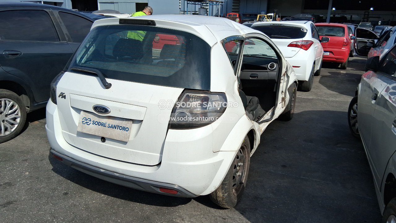 Ford KA Flex - 2012/2013 — foto 4 de 9