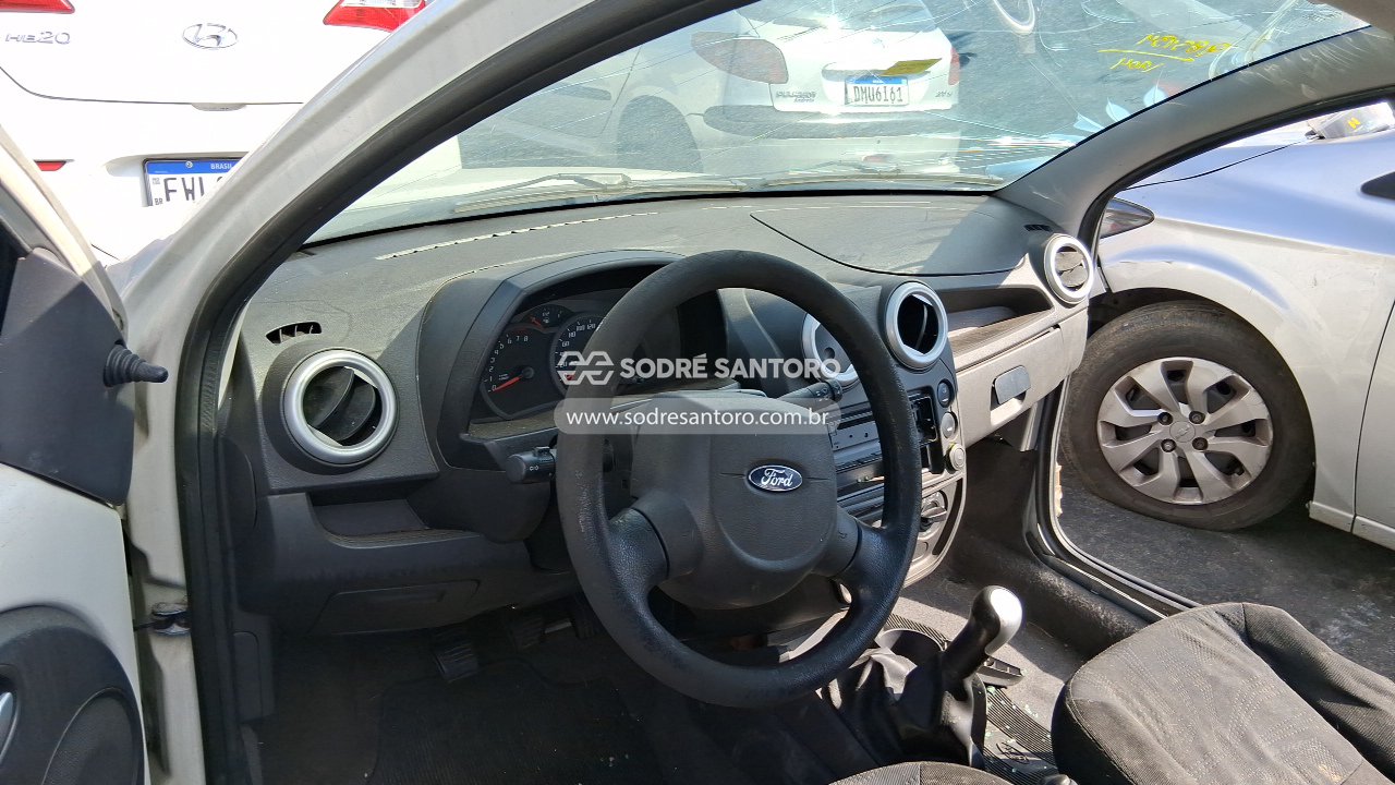 Ford KA Flex - 2012/2013 — foto 6 de 9