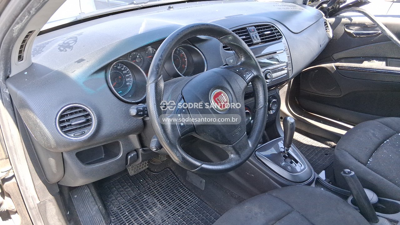 Fiat Bravo Essence 1.8 - 2013/2014 — foto 6 de 10