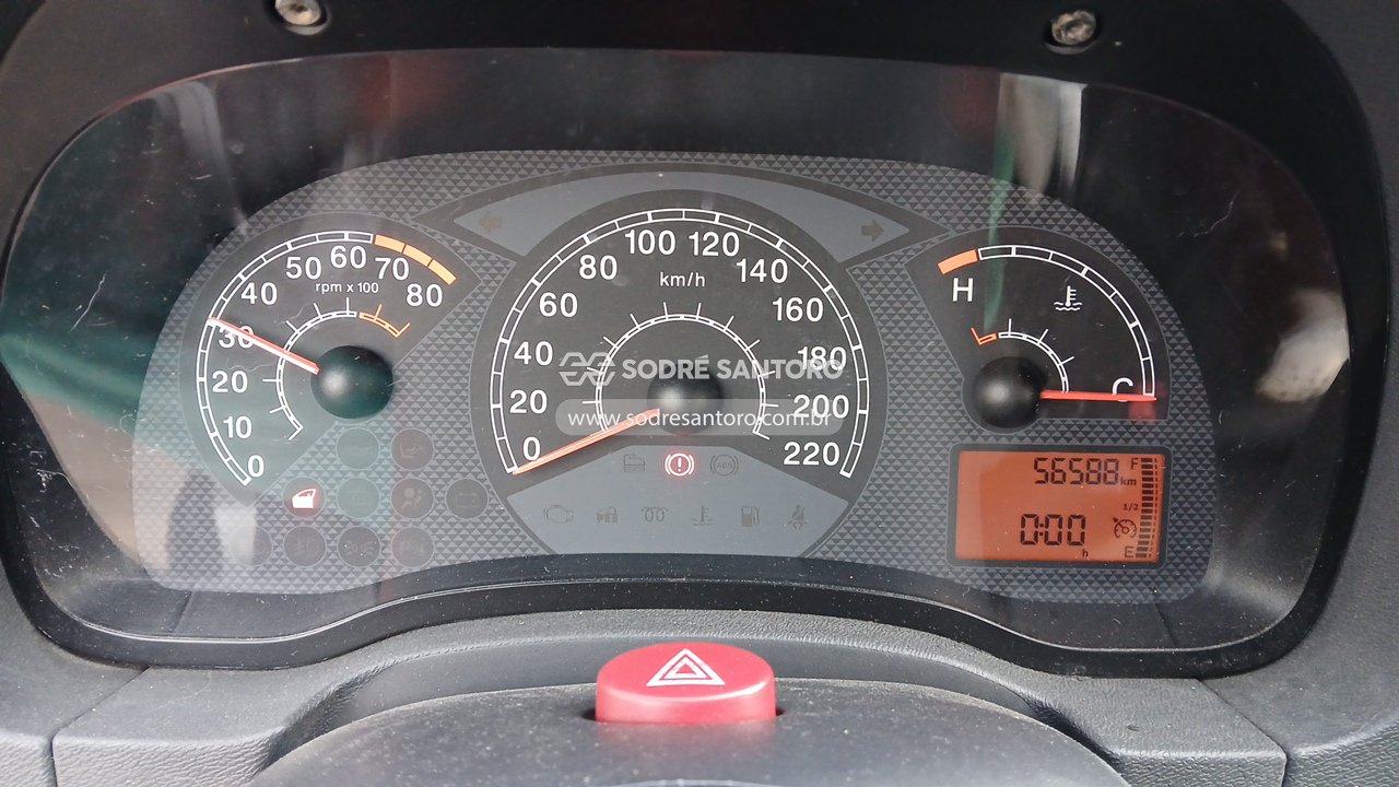 Fiat Palio WK Attrac 1.4 - 2010/2011 — foto 7 de 12