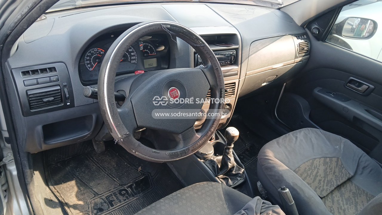 Fiat Palio WK Attrac 1.4 - 2010/2011 — foto 6 de 12