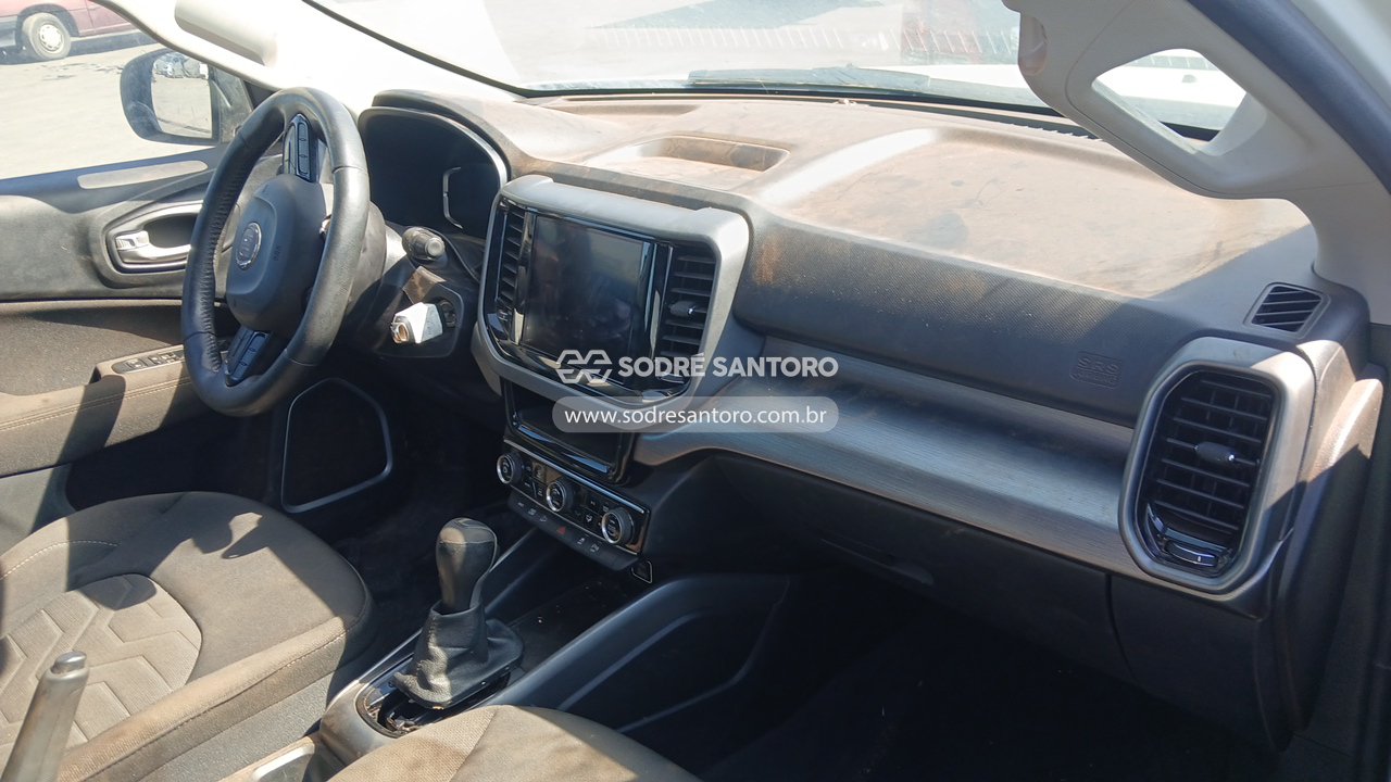 Fiat Toro Freed At9 4x4 - 2022/2022 — foto 7 de 12