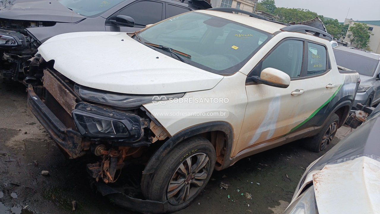 Fiat Toro Freed At9 4x4 - 2022/2022 — foto 3 de 12