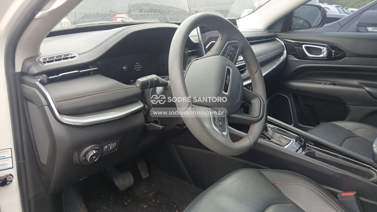 Jeep Compass Limited TF - 2022/2023 — foto 6 de 10