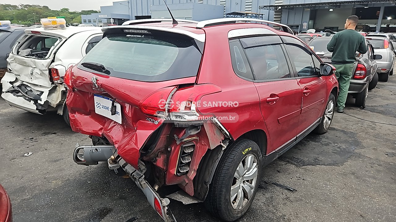 Peugeot 2008 Allure AT - 2017/2017 — foto 4 de 12