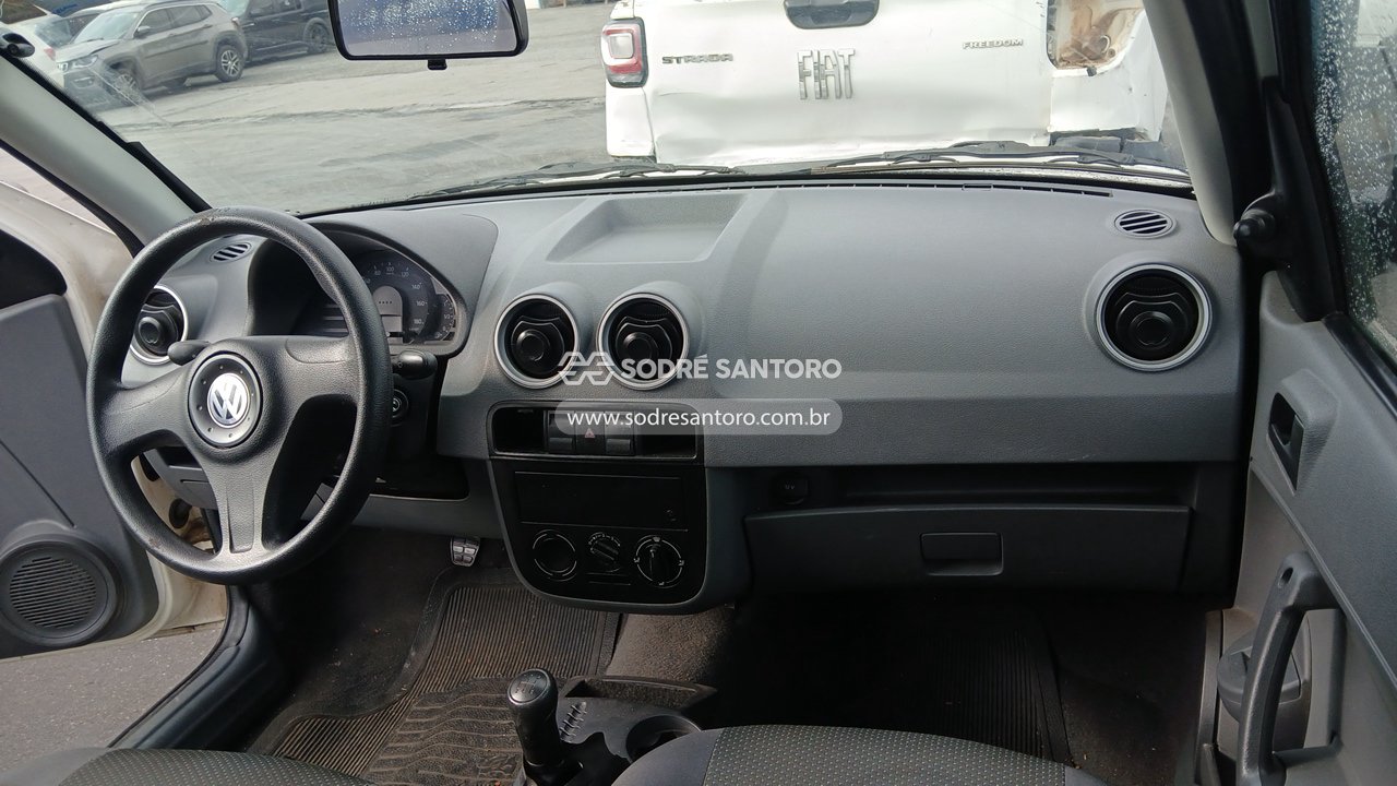 Volkswagen Gol 1.0 - 2012/2013 — foto 8 de 12