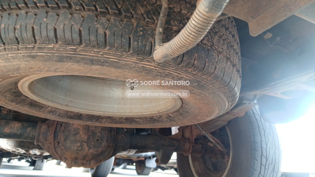 Volkswagen Amarok CD 4x4 SE - 2011/2011 — foto 10 de 12