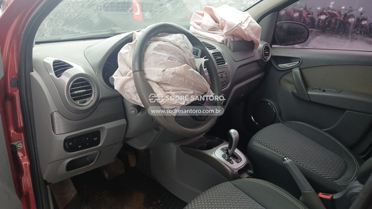Fiat Siena Essence 1.6 - 2016/2016 — foto 6 de 8