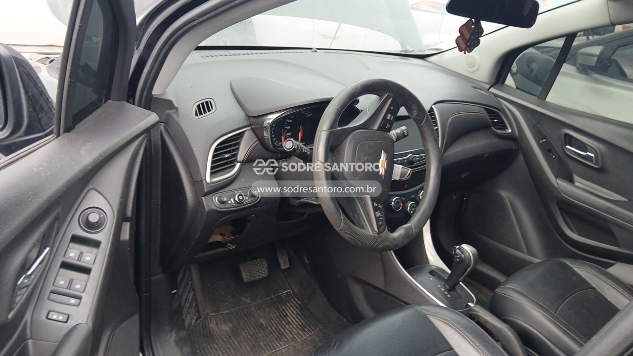 Chevrolet Tracker LT - 2017/2018 — foto 6 de 12