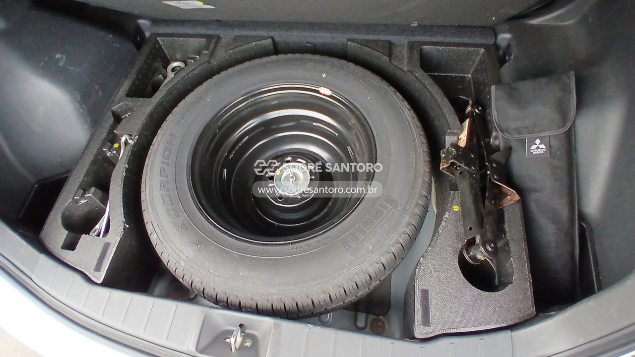Mitsubishi Asx 2.0 Cvt - 2014/2015 — foto 10 de 12