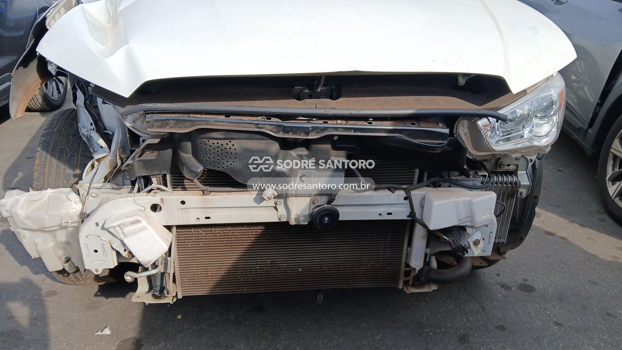 Mitsubishi Asx 2.0 Cvt - 2014/2015 — foto 12 de 12