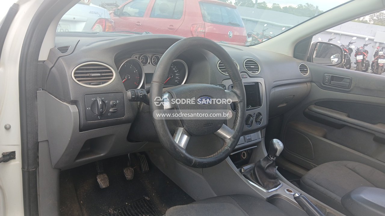 Ford Focus HC Flex - 2011/2012 — foto 6 de 8