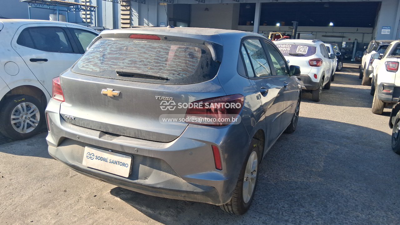 Chevrolet Onix 10tat Lt1 - 2021/2021 — foto 4 de 10