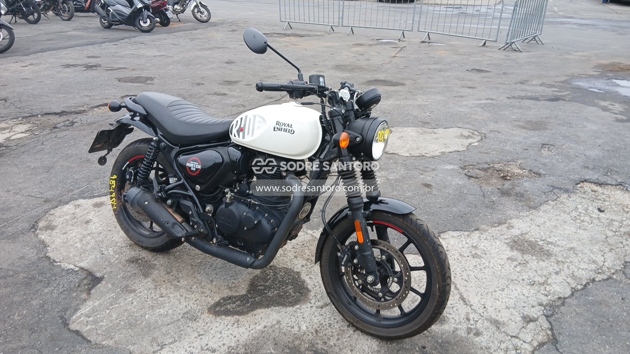 Royal Enfield Royal Hunter 350 2024 em leilão