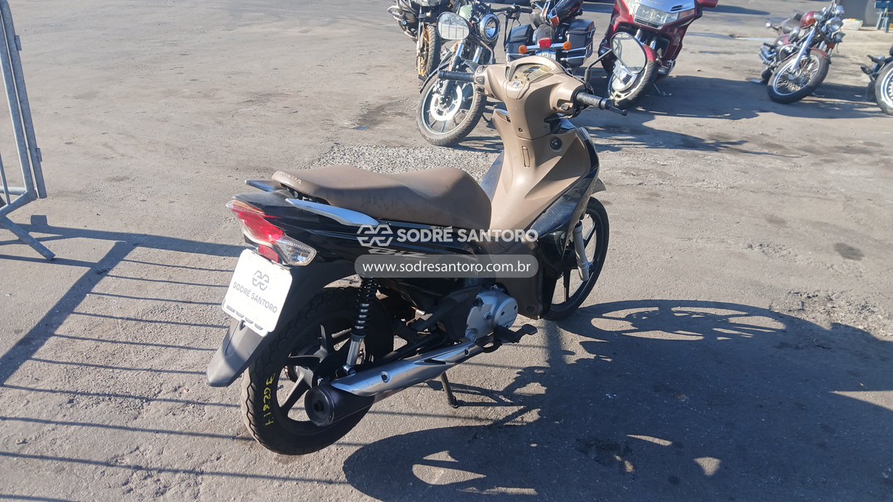 Honda Biz 125 - 2018/2018 — foto 4 de 9