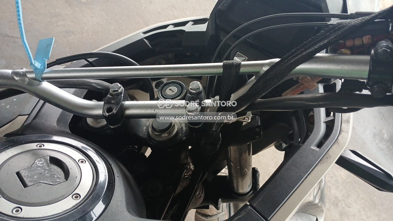 Honda Xre 300 Sahara Adv - 2023/2024 — foto 6 de 11