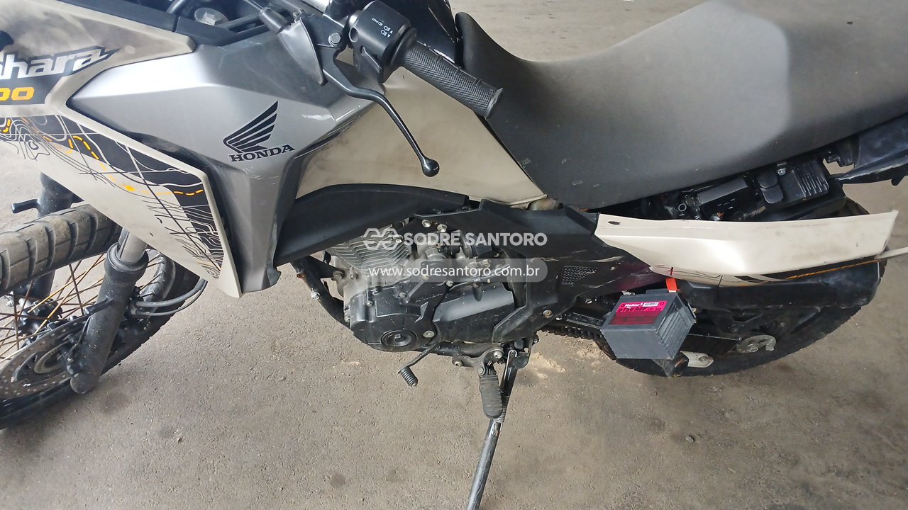Honda Xre 300 Sahara Adv - 2023/2024 — foto 7 de 11