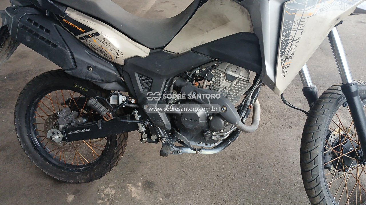Honda Xre 300 Sahara Adv - 2023/2024 — foto 11 de 11