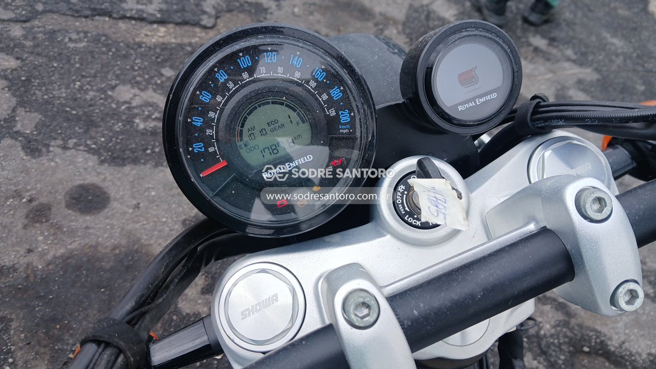 Royal Enfield Super Meteor 650 - 2024/2025 — foto 8 de 10