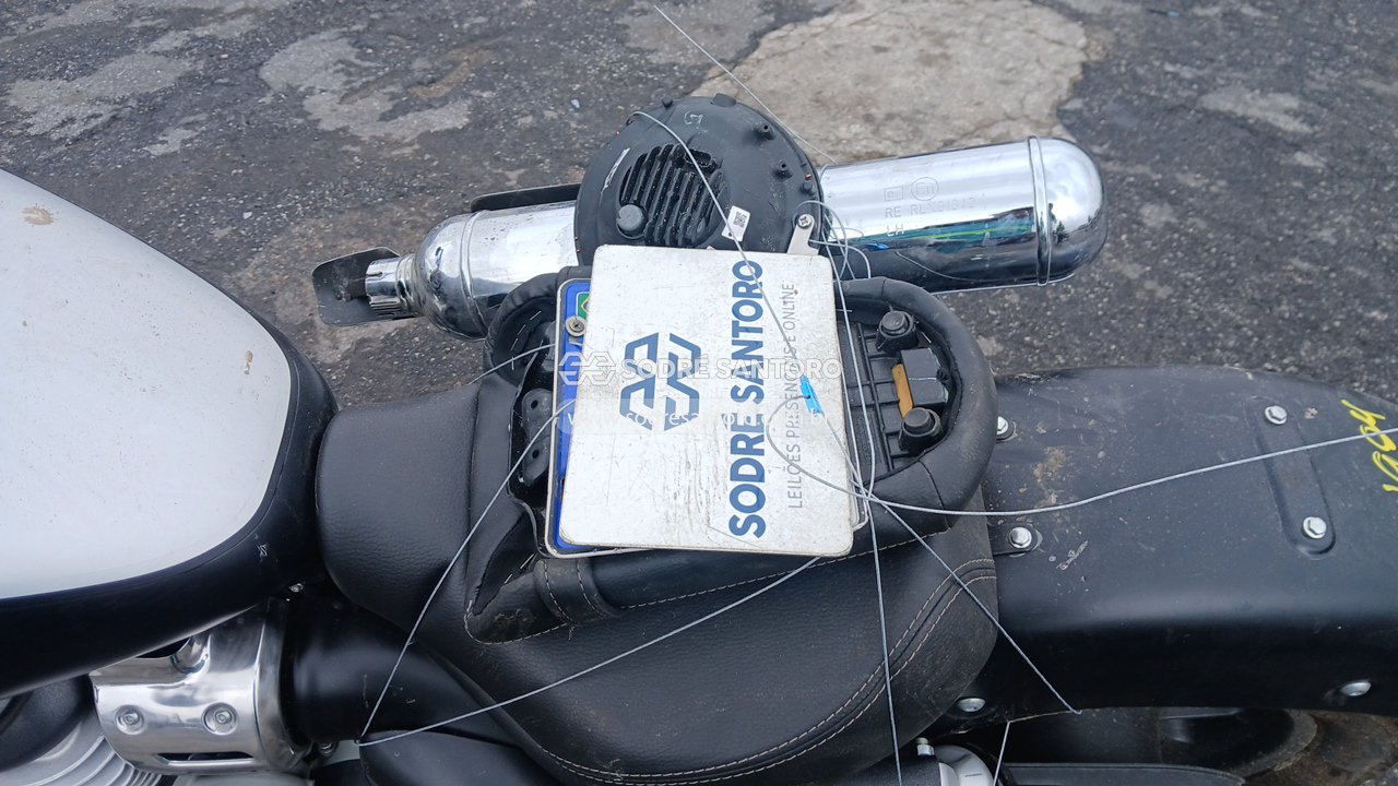 Royal Enfield Super Meteor 650 - 2024/2025 — foto 9 de 10