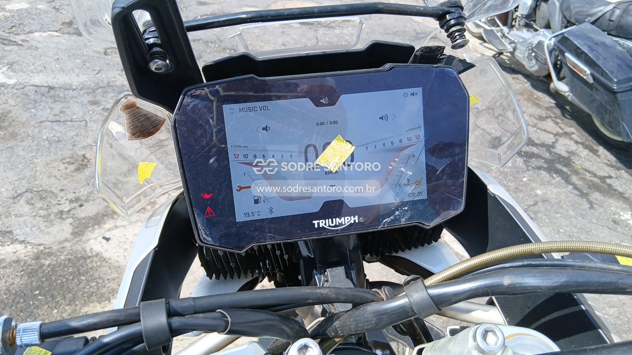 Triumph Tiger 900 Rallyp - 2021/2021 — foto 8 de 12
