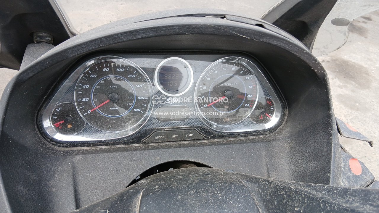 Dafra Maxsym 400i - 2022/2022 — foto 8 de 11