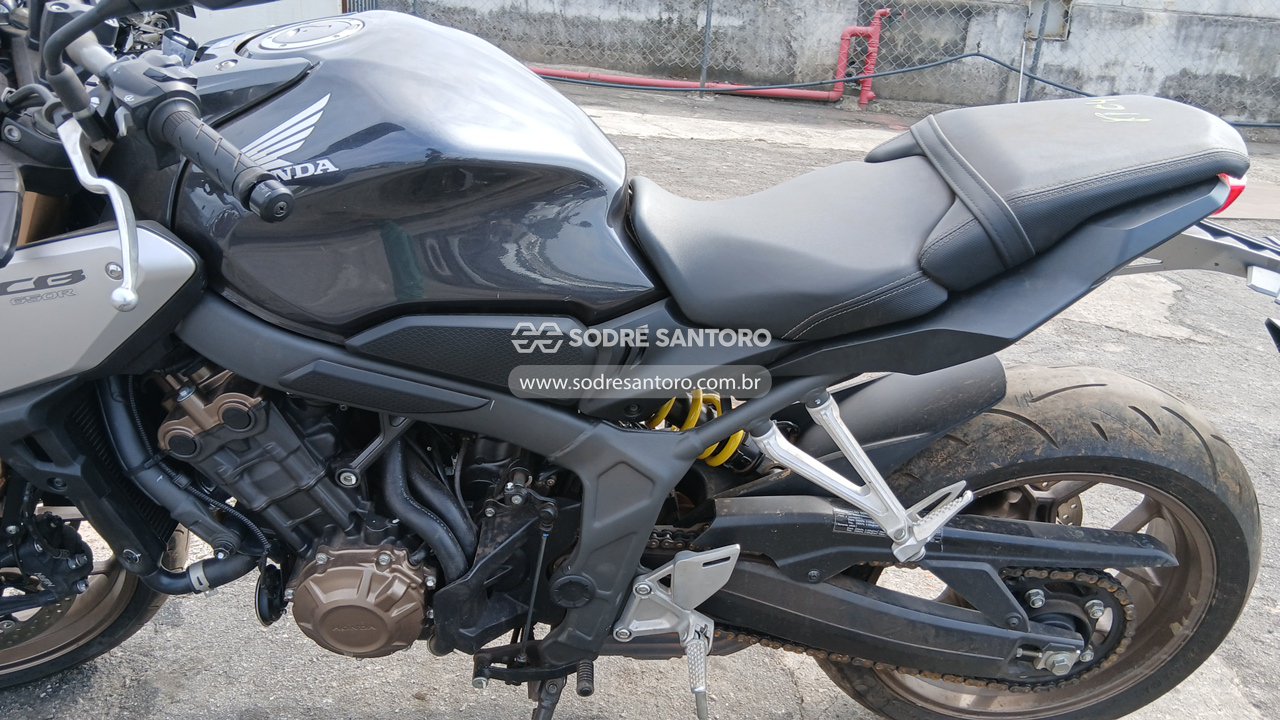 Honda CB 650r - 2023/2023 — foto 5 de 12