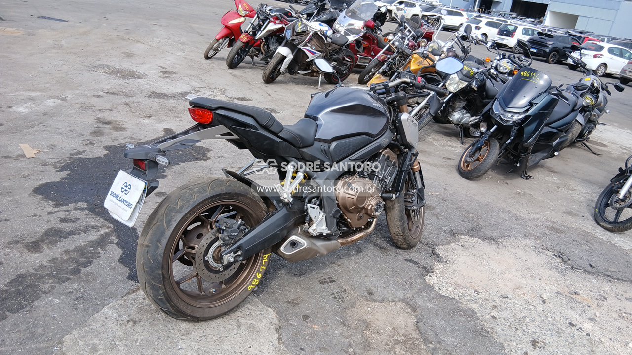 Honda CB 650r - 2023/2023 — foto 4 de 12