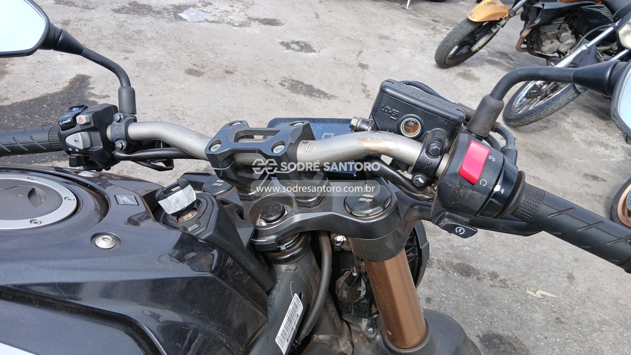 Honda CB 650r - 2023/2023 — foto 12 de 12