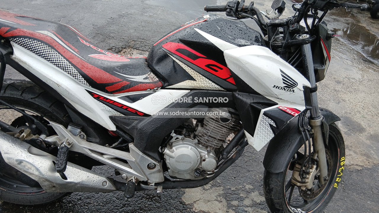 Honda CB 250f Twister Cbs - 2018/2019 — foto 6 de 10