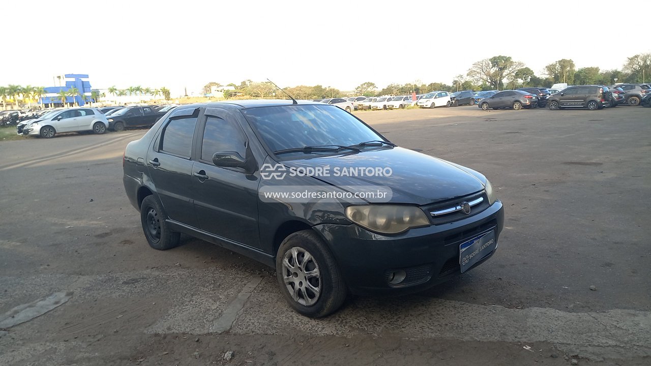 Fiat Siena Fire Flex 2008 em leilão