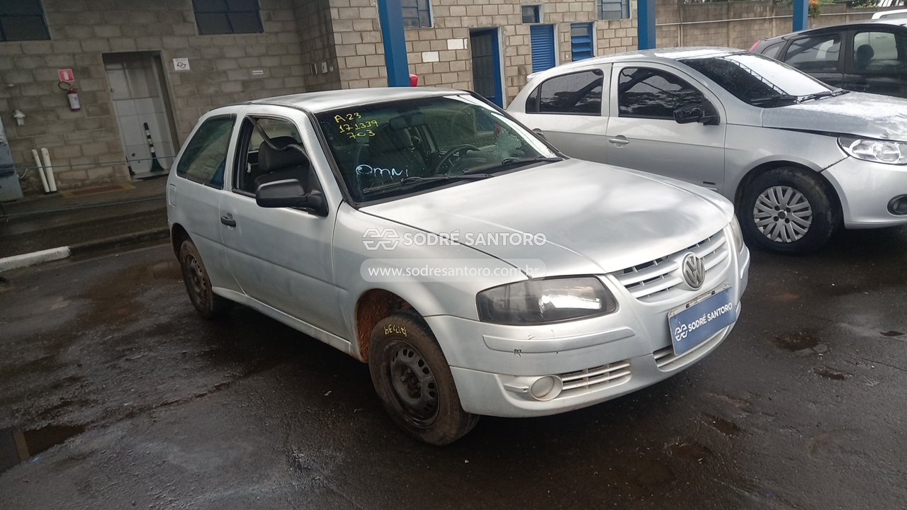 Volkswagen Gol 1.0 2011 em leilão