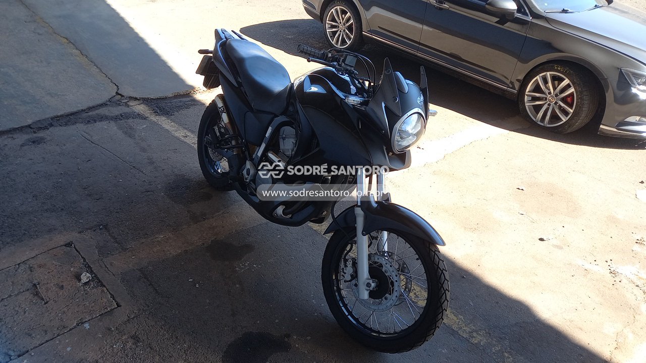 Honda Xl 700v Transalp 2011 em leilão