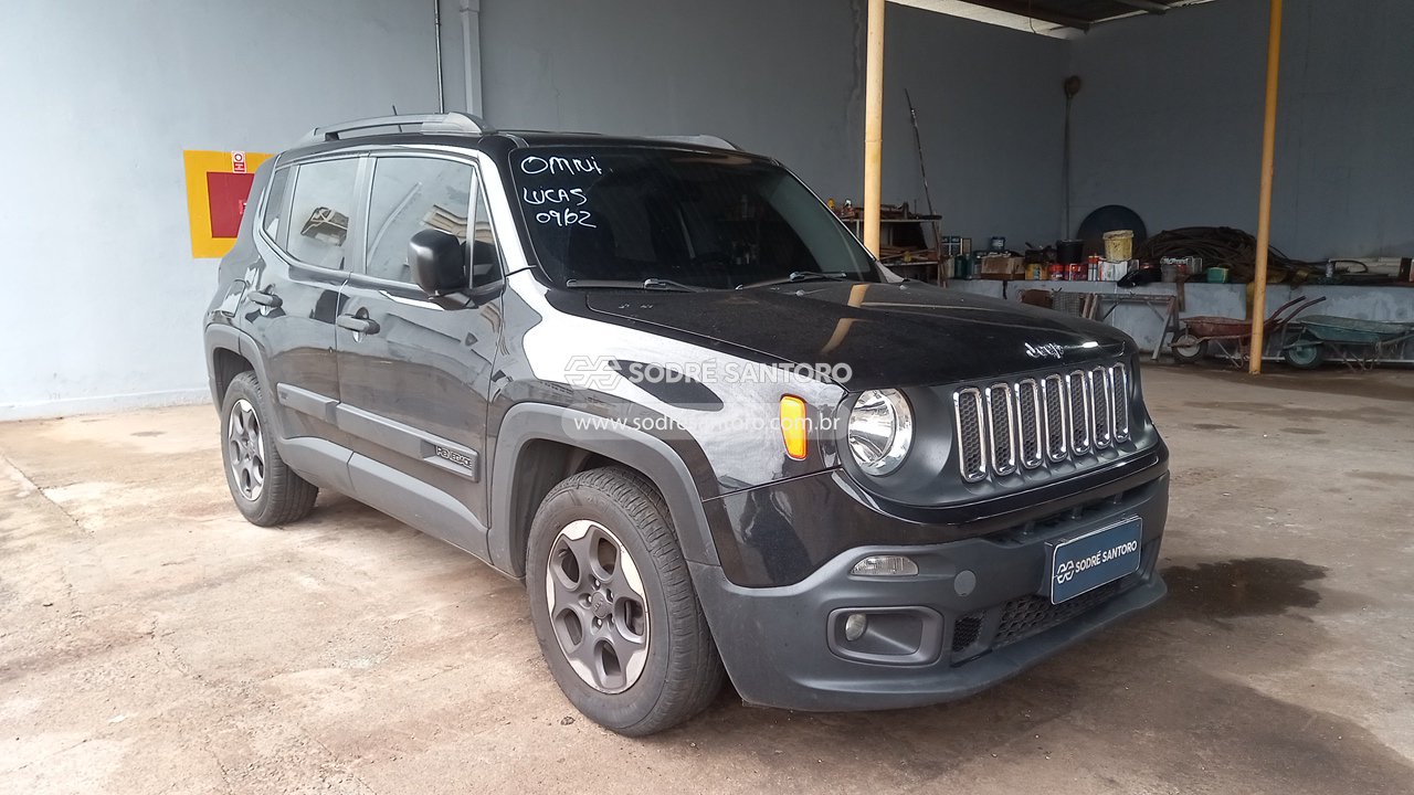 Jeep Renegade Sport At 2016 em leilão