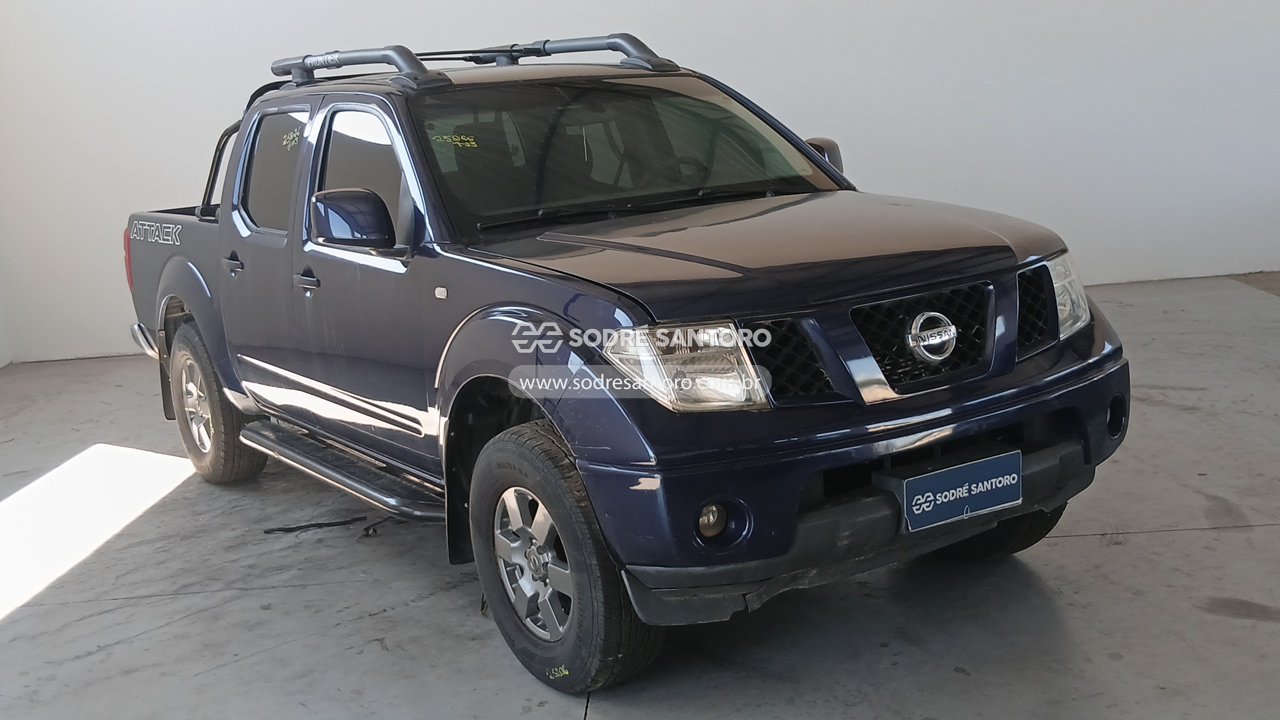 Nissan Frontier Xe 4x4 2013 em leilão