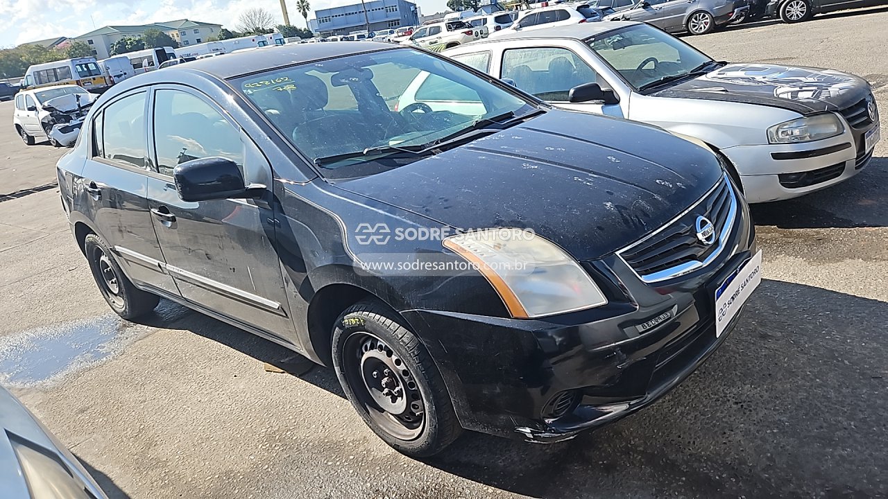Nissan Sentra 20 Flex 2012 em leilão