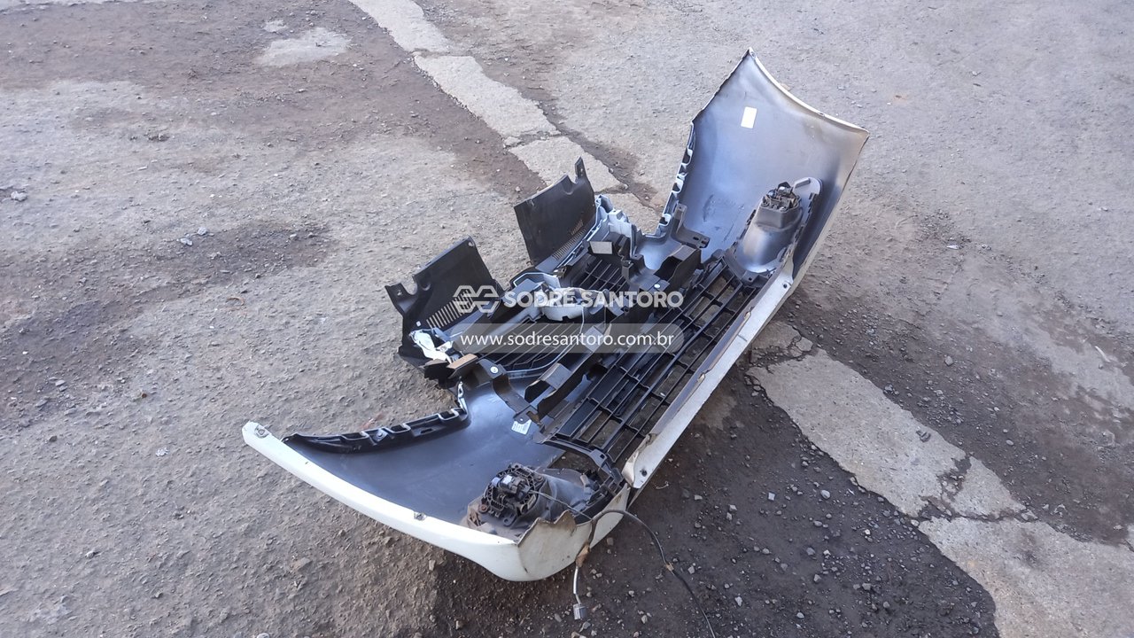 Renault Logan Dyna 16 R - 2015/2016 — foto 11 de 13