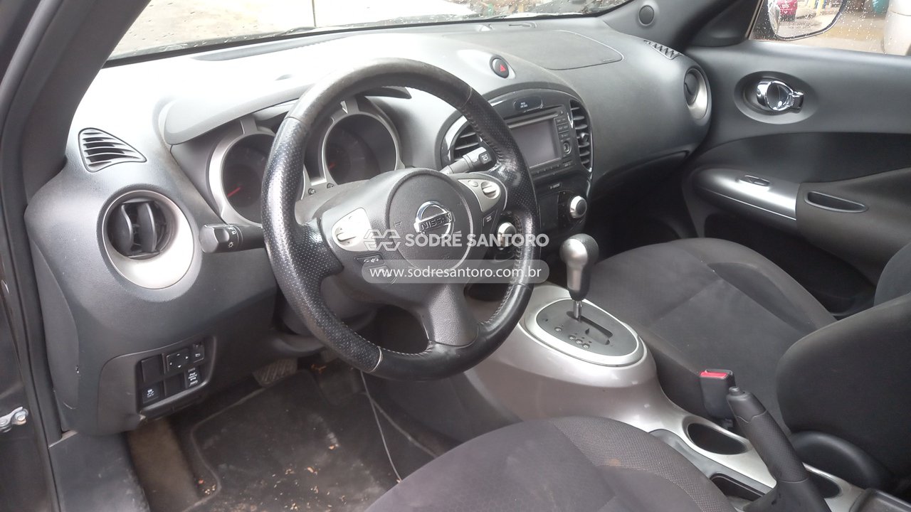 Nissan Juke SV - 2011/2011 — foto 5 de 13