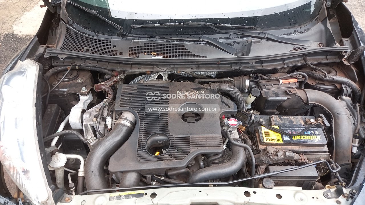 Nissan Juke SV - 2011/2011 — foto 4 de 13