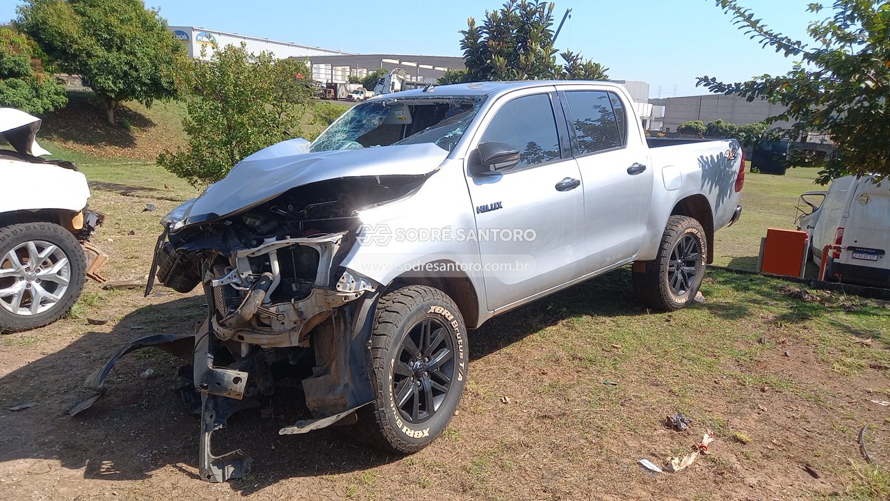 Toyota Hilux Cdsr A4fd - 2019/2019 — foto 3 de 13