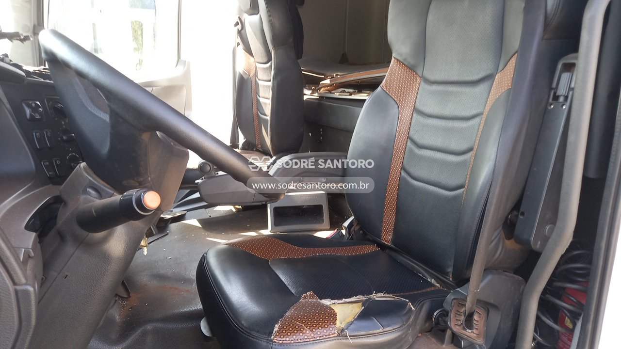 Mercedes-benz Axor 3344s6x4 - 2020/2020 — foto 10 de 13