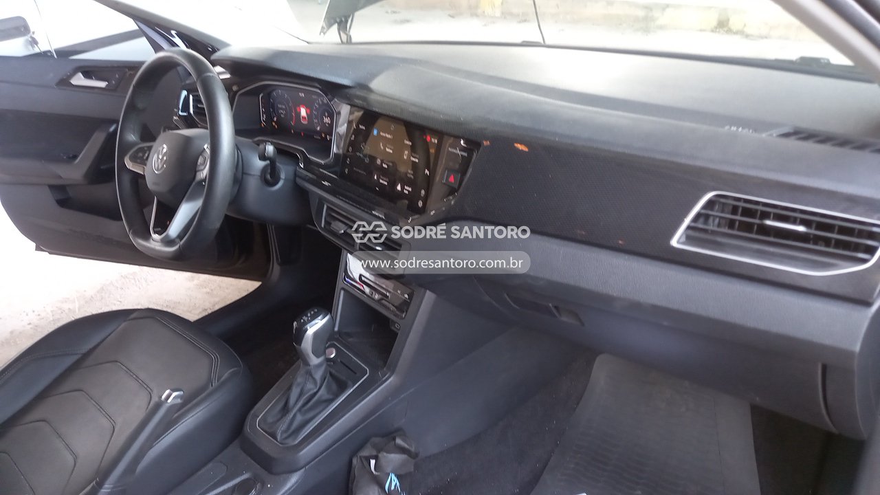 Volkswagen Polo HL AB - 2023/2024 — foto 8 de 13
