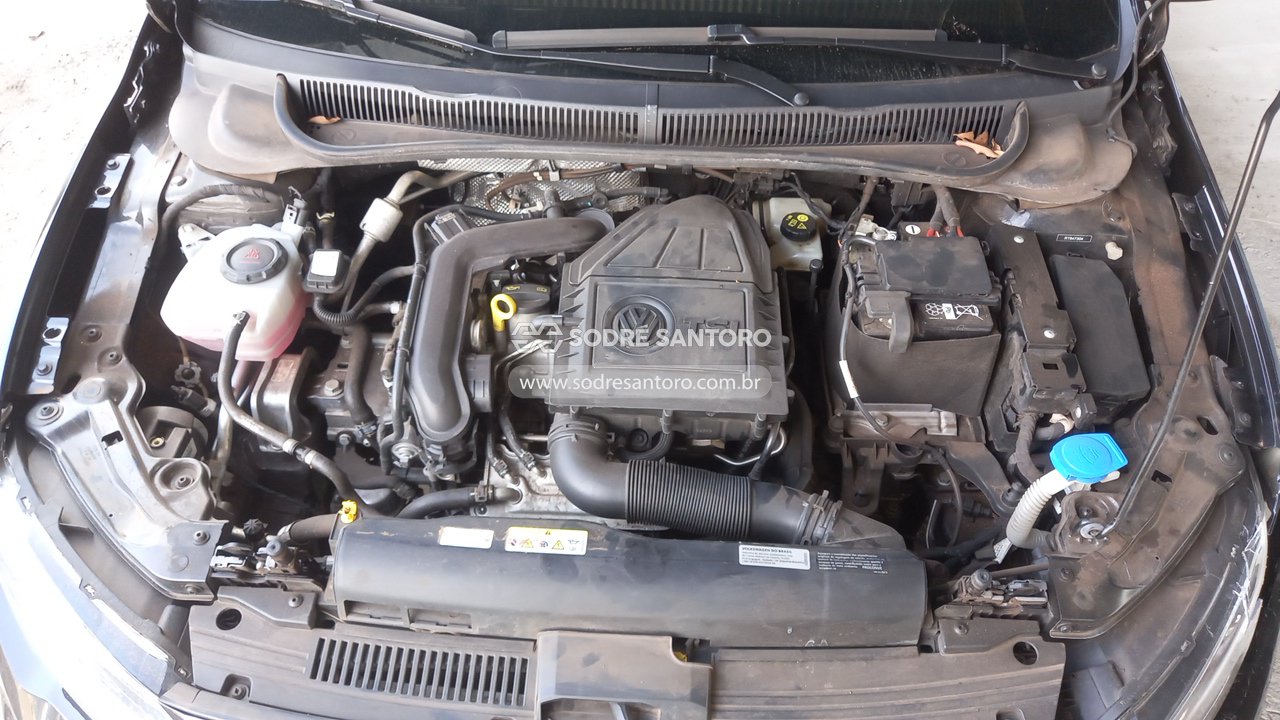 Volkswagen Polo HL AB - 2023/2024 — foto 5 de 13