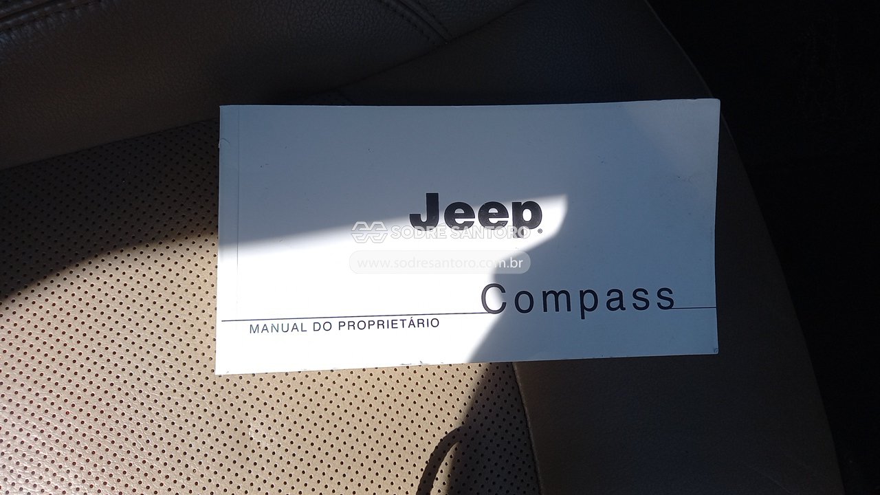 Jeep Compass Limited D - 2019/2019 — foto 12 de 13