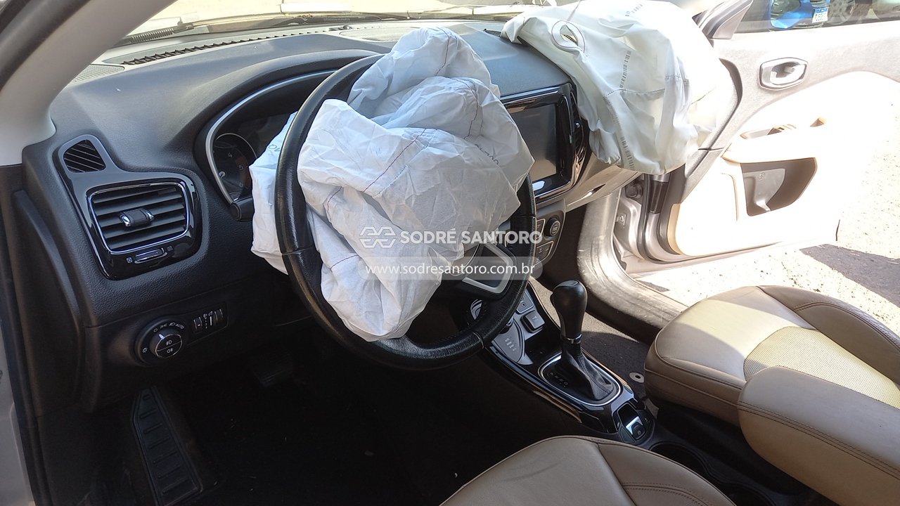 Jeep Compass Limited D - 2019/2019 — foto 6 de 13