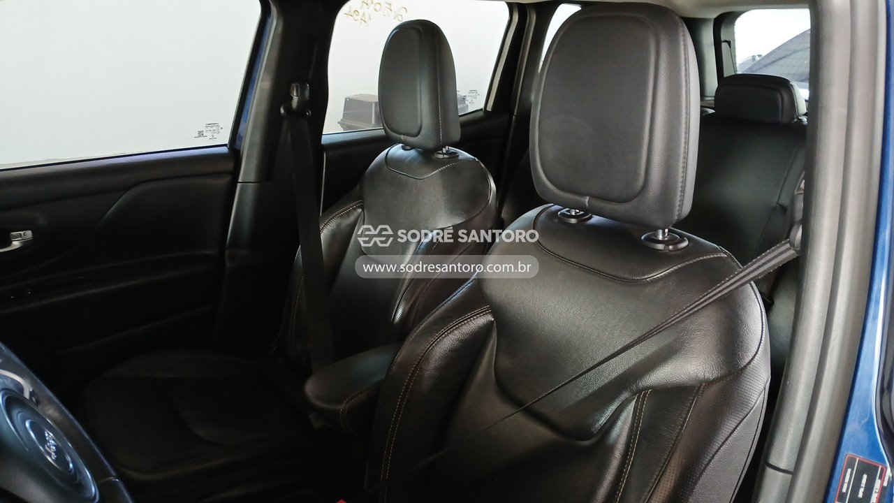 Jeep Renegade Lngtd AT - 2019/2019 — foto 9 de 13