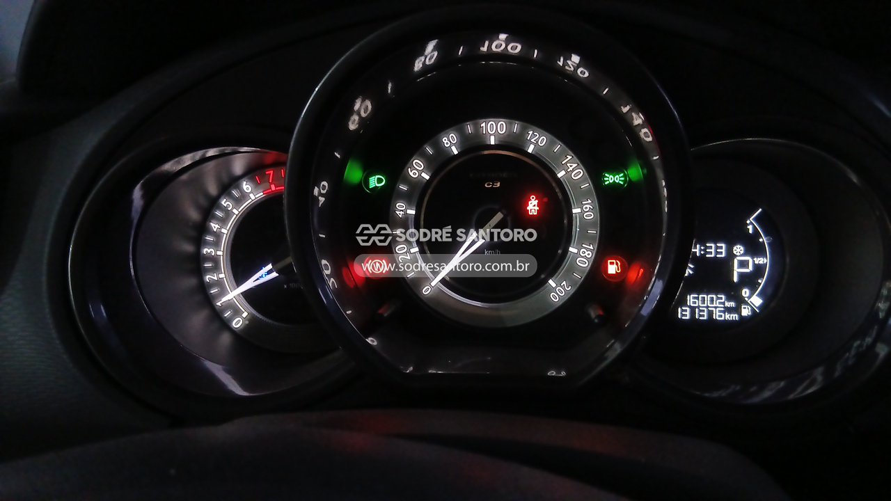 Citroen C3 Tendance Bva - 2014/2015 — foto 7 de 12