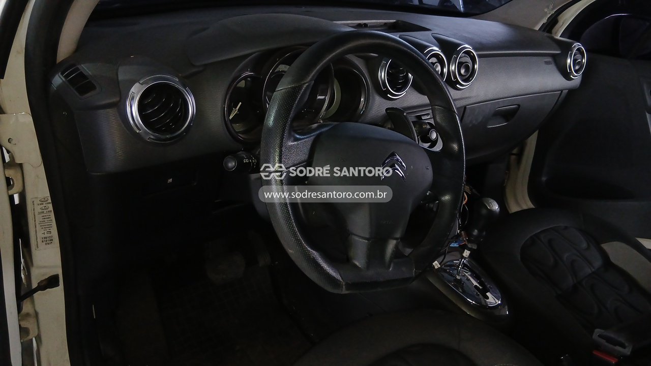 Citroen C3 Tendance Bva - 2014/2015 — foto 6 de 12